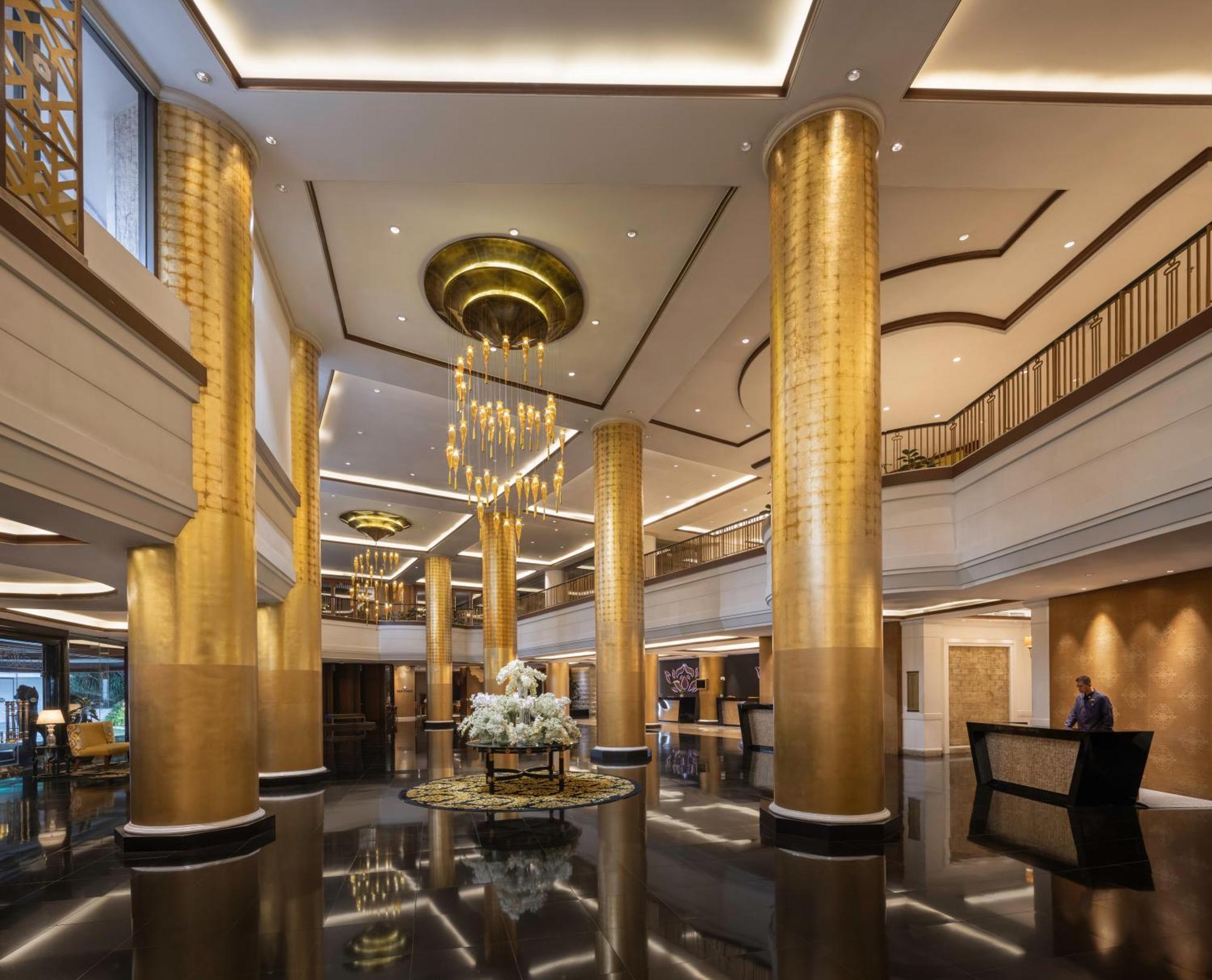 Dusit Thani Manila Μακάτι Εξωτερικό φωτογραφία The lobby of the hotel