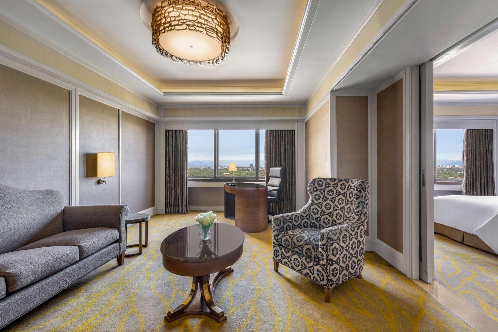 Dusit Thani Manila Μακάτι Εξωτερικό φωτογραφία A suite at the hotel